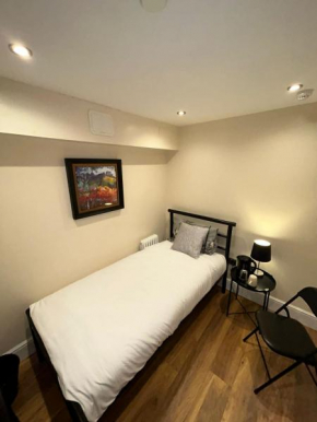 Cosy Single Room